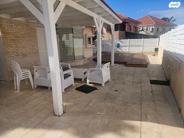 בית פרטי/ קוטג', האצ"ל 43, גני אור, אור עקיבא