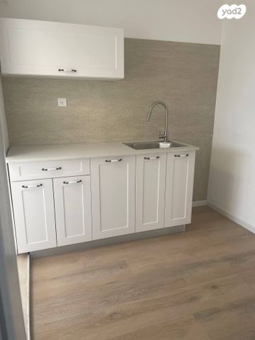 יחידת דיור, הערבה 77, ורד העמקים, יקנעם עילית