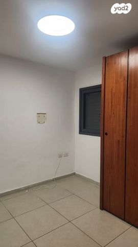 דירה, חושן 10, וילה דורי, שכונת הדגל, נס ציונה