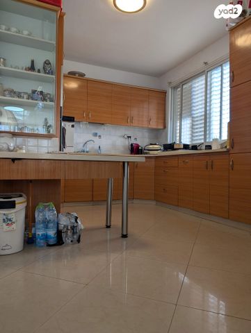 דירה, יוסף ספיר 56, שיפר, פתח תקווה