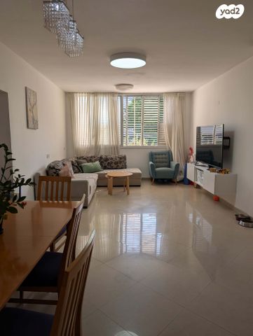 דירה, יוסף ספיר 56, שיפר, פתח תקווה