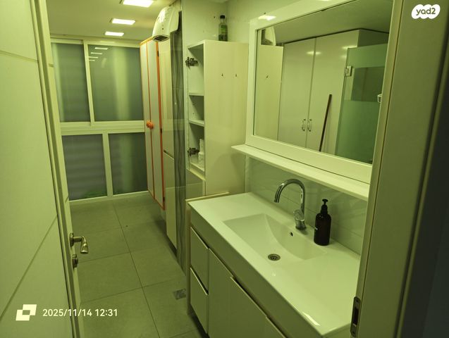 דירה, יגאל אלון 39, סביוני הכרמל, חיפה