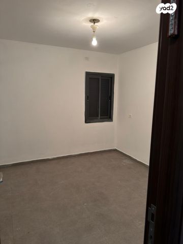 דירה, צבי בורנשטיין 709, המרכז, ירוחם