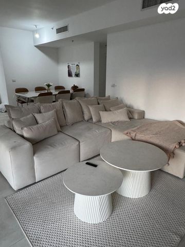 דירה, אייזיק רמבה 9, נוף הטיילת, נתניה