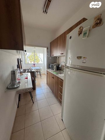 דירה, נתיב חן 10, נווה שאנן, חיפה