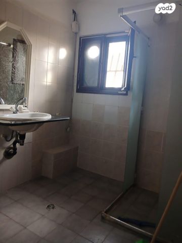 יחידת דיור, שדרות מנחם בגין 6, עפולה דרום-מערב, עפולה