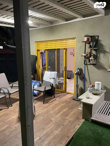 בית פרטי/ קוטג', שדרות נעמי שמר 7, רמב"ם, באר יעקב