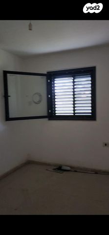 דירה, יוסף אהרונוביץ' 25, נווה רמז, חולון