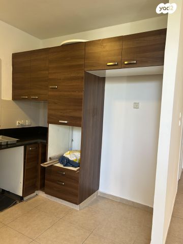 דירה, שדרות הקונגרס 20, אזור הבילויים, רמת גן