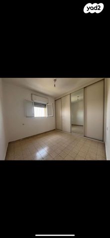 דירה, קול התור 14, מגדים, מעלה אדומים