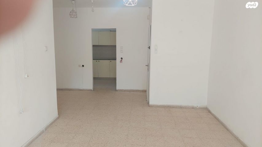 דירה, צבי הירש קלישר 10, מחנה יהודה, פתח תקווה