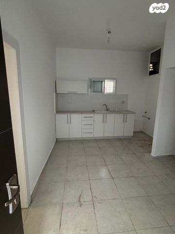 דירת גן, כביר 51, התקוה, בית יעקב, נווה צה"ל, תל אביב יפו