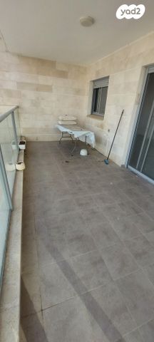 דירה, שנית 17, הכלניות, שדרות