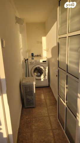 דופלקס, הנשיאים 16, רמת אשכול, מגדל העמק