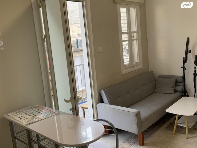 יחידת דיור, י.ל. פרץ 17, הדר מרכז, חיפה