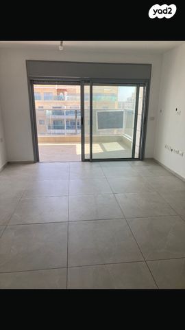 דירה, שדרות עמק יזרעאל 51, שקמים ואגמים, אשקלון