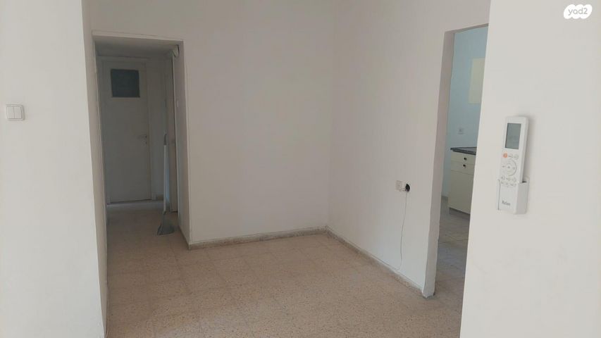 דירה, צבי הירש קלישר 10, מחנה יהודה, פתח תקווה