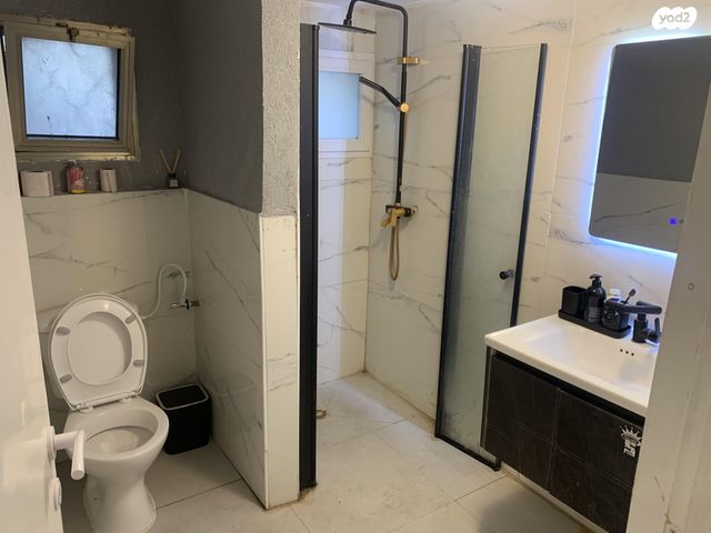 יחידת דיור, י.ל. פרץ 17, הדר מרכז, חיפה