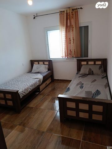 דירה, לוי אשכול 460, שכונה ותיקה - מרכז העיר, מעלות תרשיחא