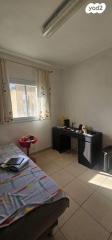 דירה, מרטין בובר 7, צור שלום, קרית ביאליק