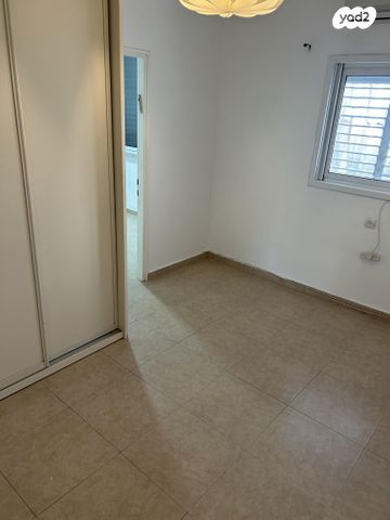 דירה, שדרות הקונגרס 20, אזור הבילויים, רמת גן