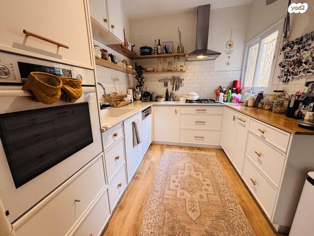 דירה, השרון 15, קרית יערים, רמת השרון