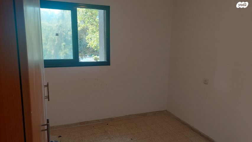 דירה, צבי הירש קלישר 10, מחנה יהודה, פתח תקווה