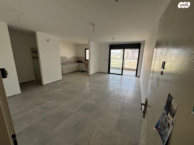 דירה, סיוון 10, נווה שמיר רמת בית שמש ה-1, בית שמש