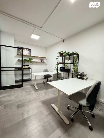 גלגלי הפלדה 20