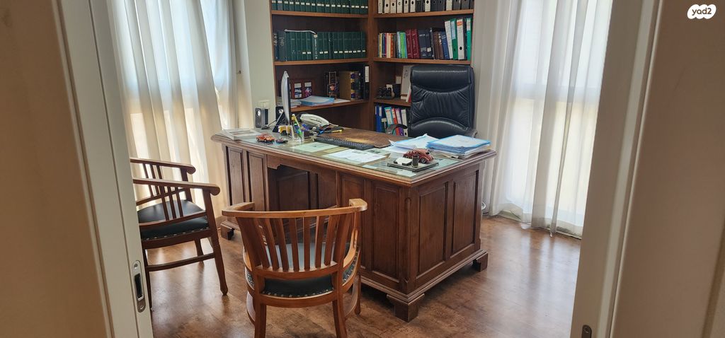 בניין משרדים, שוקן 5, גבעת הרצל, אזור המלאכה יפו, תל אביב יפו