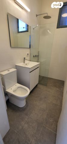 בניין משרדים, שוקן 5, גבעת הרצל, אזור המלאכה יפו, תל אביב יפו