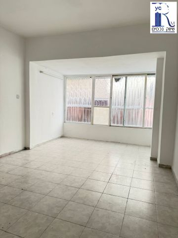 דירה, הפלמ"ח, אגרובנק, חולון