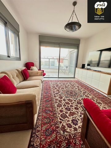 דופלקס, כפר סבא