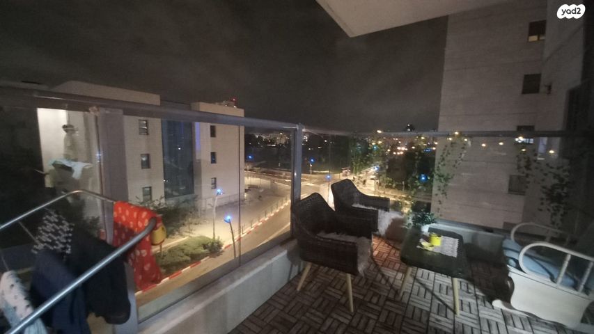 דירה, יעקב בן סירא, הרקפות, ראשון לציון