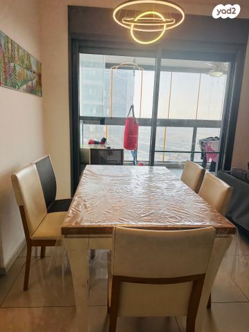 דירה, האירוס, ראשון לציון