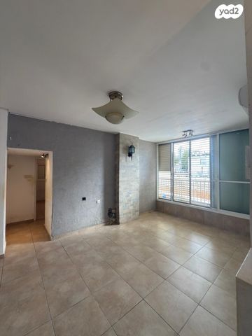 דירה, הגדוד העברי, לב העיר, בת ים