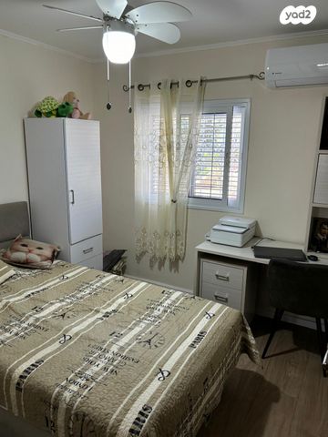 דירה, משעול רוגל 1077, נווה דוד, דימונה