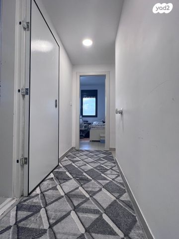 דירה, דרך השלום 12, שמעון פרס/ האצטדיון, נהריה