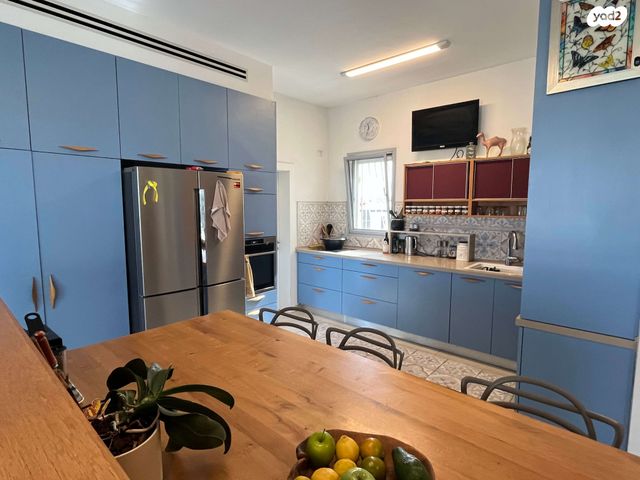 דופלקס, נעמי שמר, נווה זמר, רעננה