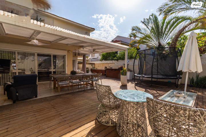 דו משפחתי, יקינטון 5, רמת פולג, נתניה