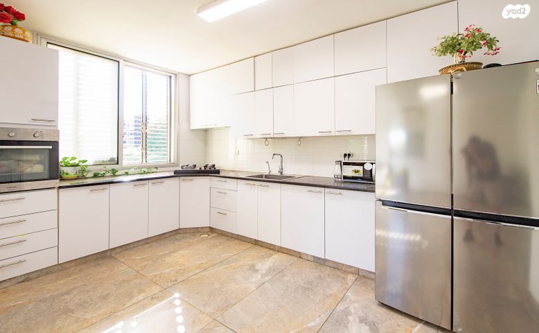 דירה, לבון, פתח תקווה