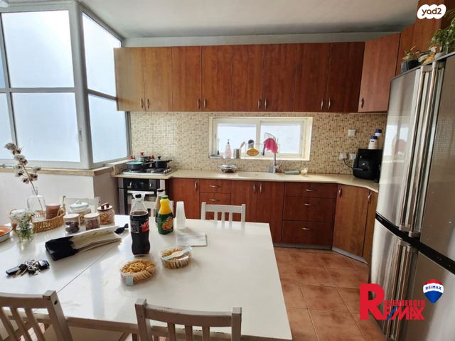 דירה, דגניה 7, רמב"ם, ראשון לציון