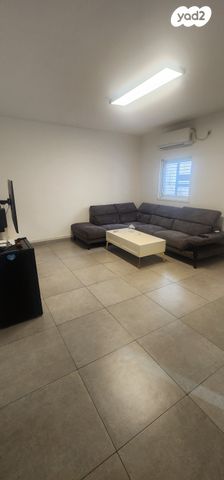 דירה, שדרות דב הוז, נאות רחל, חולון