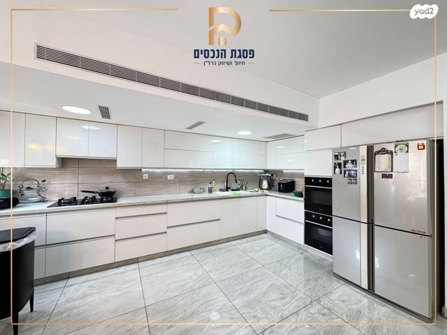 בית פרטי/ קוטג', בשמת, גבע בנימין, אדם - גבע בנימין