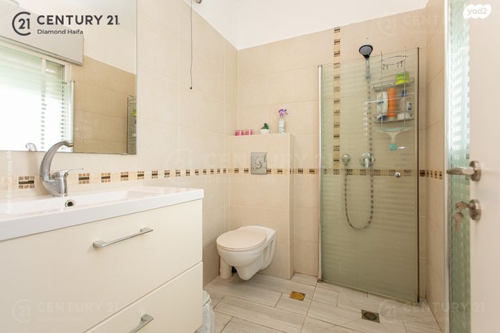 דירת גן, לסקוב, רמת גולדה, חיפה