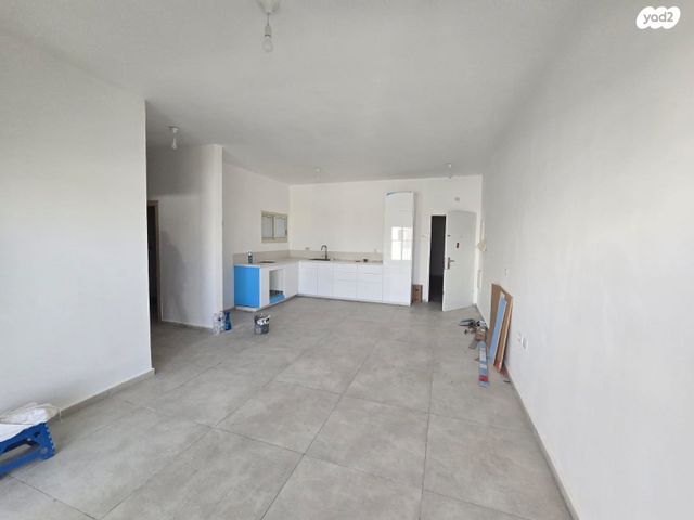 דירה, אסא המלך, יהושפט, ערד