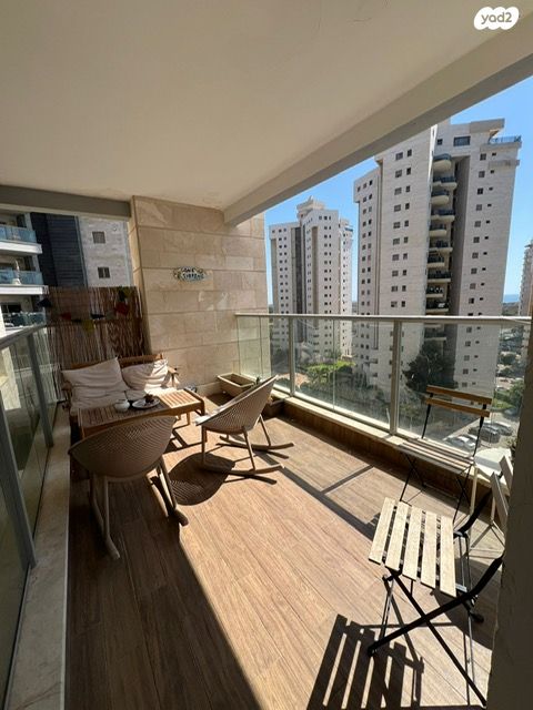 דירה, אדני פז, עין הים, חדרה