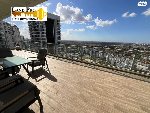 דירה, הרקפות, ראשון לציון