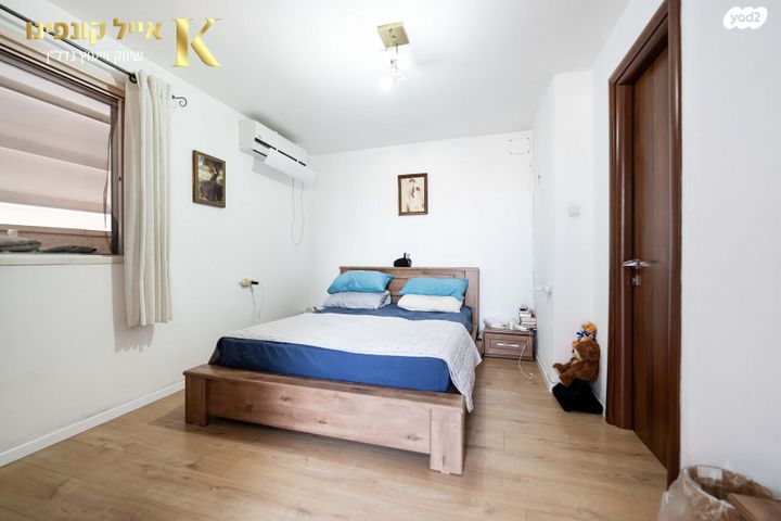 בית פרטי/ קוטג', אחד במאי, מרכז, קרית עבודה, חולון