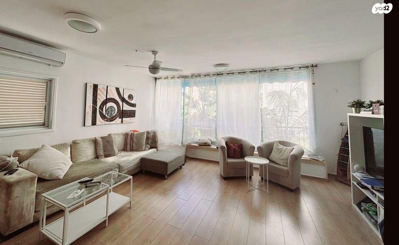 דירה, הדר, רמת השרון